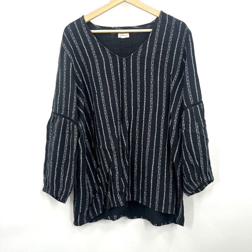 Garnet Hill double gauze peasant top tunic v-neck poet black white lagenlook 14